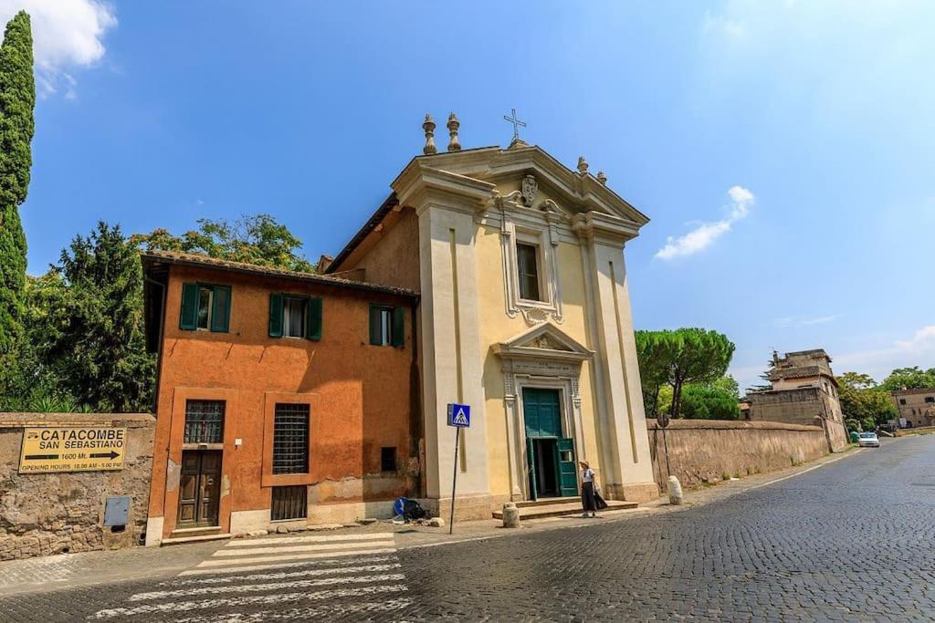 Rooftop Appia Antica,Silenzioso Riservato Two Bedrooms Two Bathrooms Рим Экстерьер фото