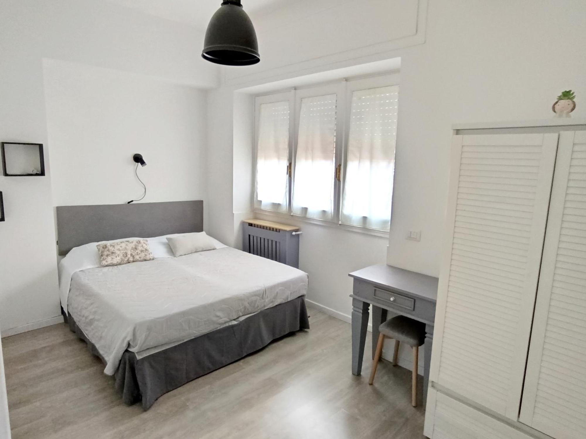 Rooftop Appia Antica,Silenzioso Riservato Two Bedrooms Two Bathrooms Рим Экстерьер фото